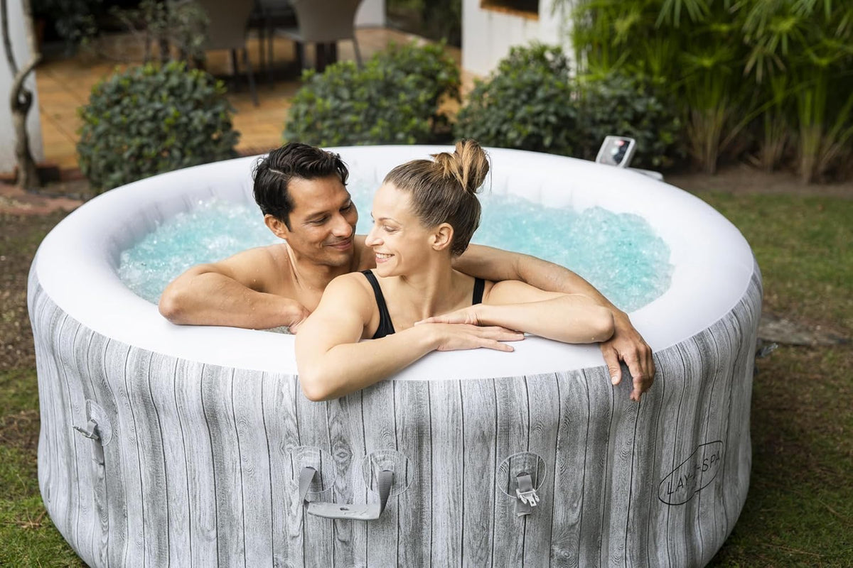 Lay-Z-Spa? Miami Airjet? 2-4 Person Round Inflatable Hot Tub