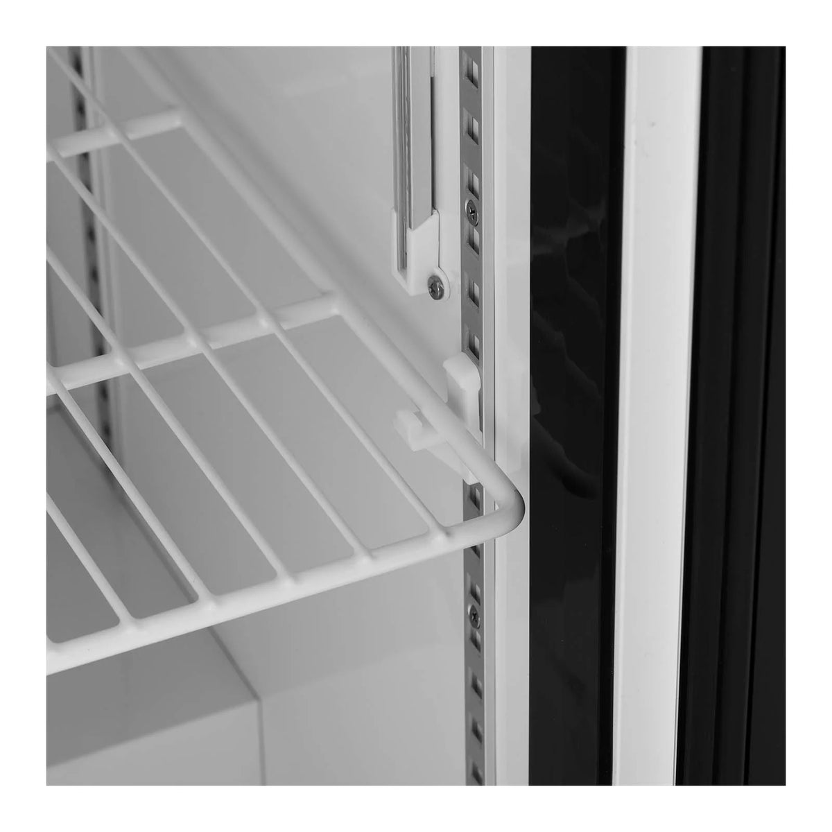 Professional 380-litre refrigerator with glass door 14_0005381 -