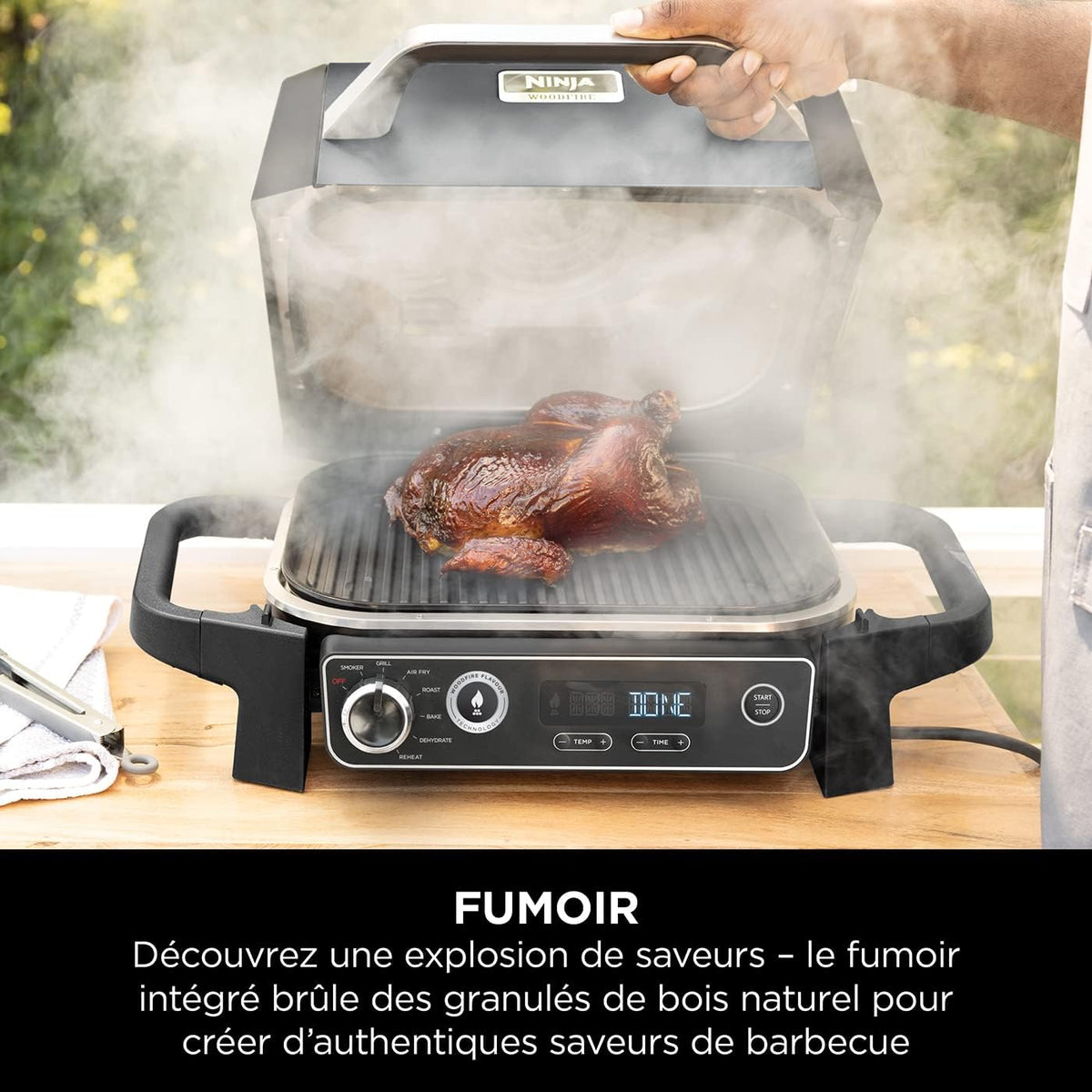 Ninja Woodfire Electric Barbecue, Grill, Smoker & Air Fryer, 7-in-1 Outdoor Barbecue, Grill, Air Fryer, Smoker, Roaster, Oven, Weather Resistant, Non-Stick, Portable, Grey/Black OG701EU