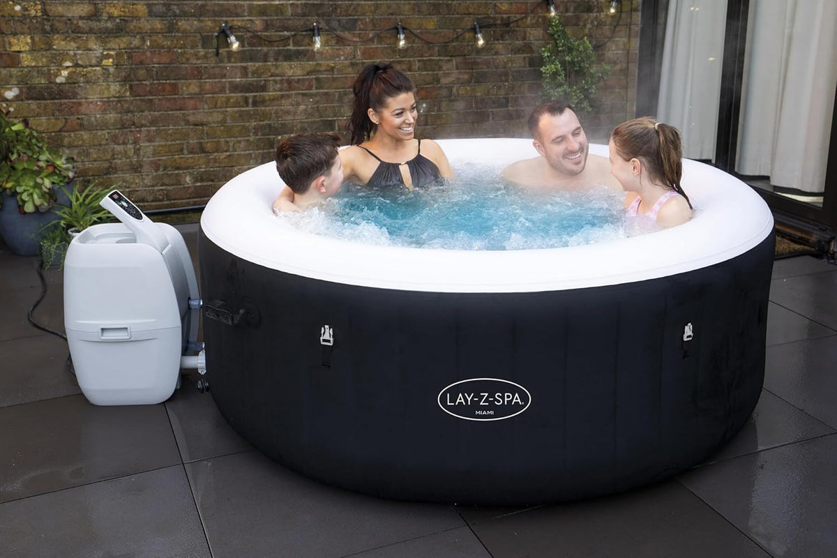 Lay-Z-Spa? Miami Airjet? 2-4 Person Round Inflatable Hot Tub