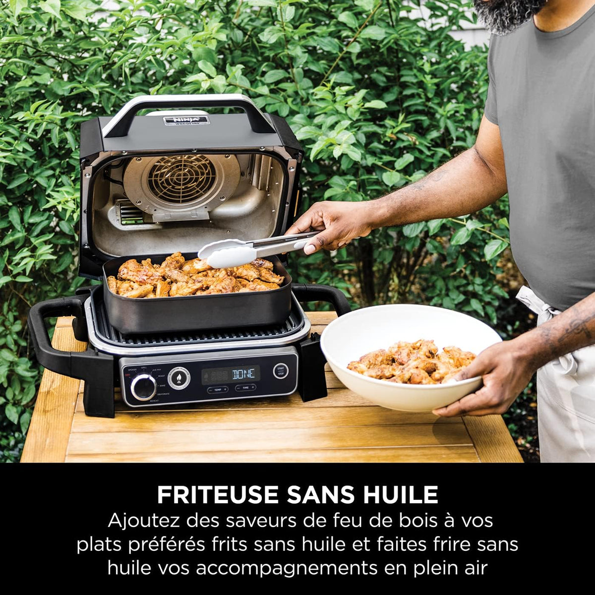Ninja Woodfire Electric Barbecue, Grill, Smoker & Air Fryer, 7-in-1 Outdoor Barbecue, Grill, Air Fryer, Smoker, Roaster, Oven, Weather Resistant, Non-Stick, Portable, Grey/Black OG701EU