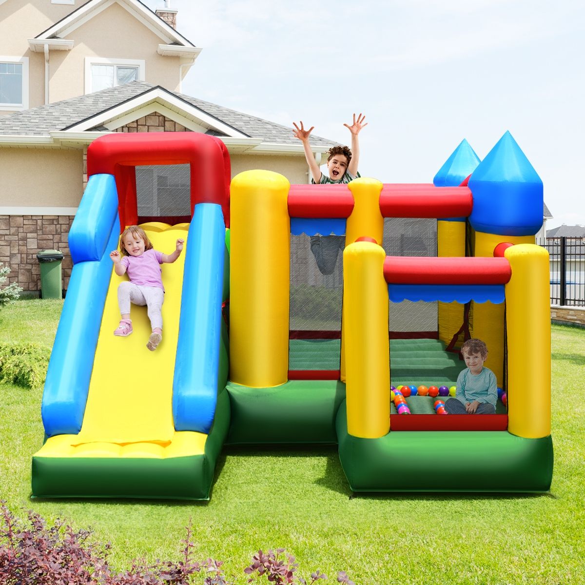 4-in-1 Inflatable Castle for Children 3-10 Years Old with Slide, Jumping Area, Climbing Wall, Basketball Hoop -