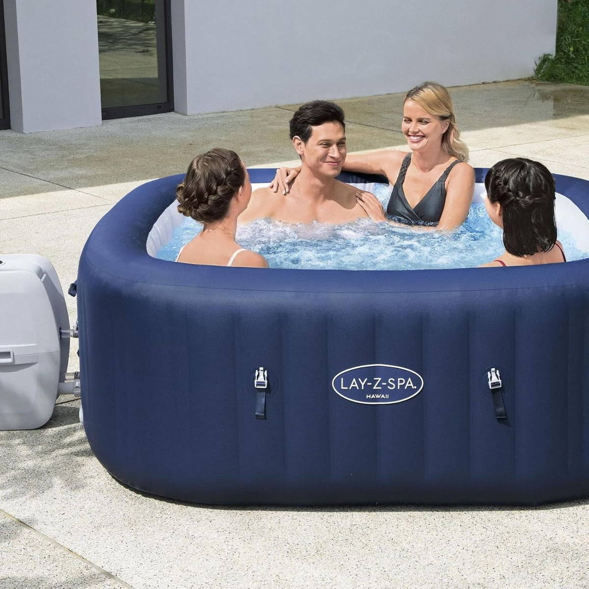Lay-Z-Spa? Miami Airjet? 2-4 Person Round Inflatable Hot Tub