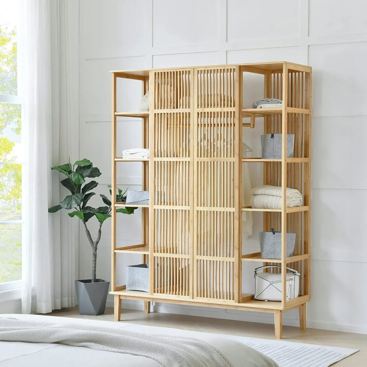 en.casa Armario para Ropa con 2 Puertas Deslizantes Clóset con 12 Estantes y 1 Barra de Colgar Perchero de Bambú 185 x 140 x 45 cm Natural