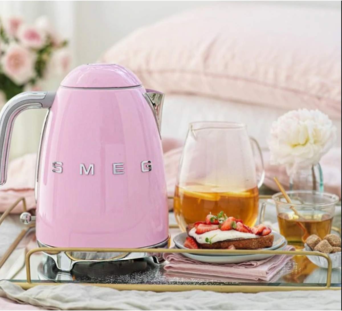 Variable Temperature Kettle KLF04BLEU 1.7 L, Multiple Temperature Settings, Washable Limescale Filter, Automatic Safety Shut-Off, Water Level Indicator, Cable Storage, 2400W, Black