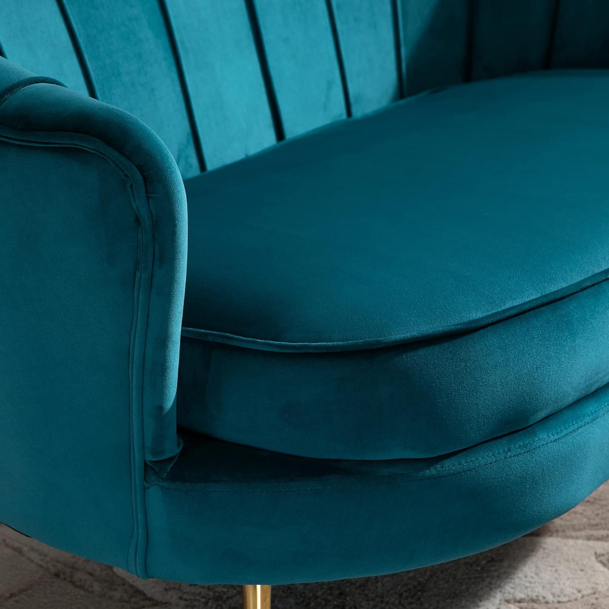 HOMCOM 2-Seater Velvet Fabric Sofa, Small Sofa, Shell Shape, with 10cm Thick Cushion, Metal Frame, Tapered Gold Legs, Easy to Assemble, Duck Blue