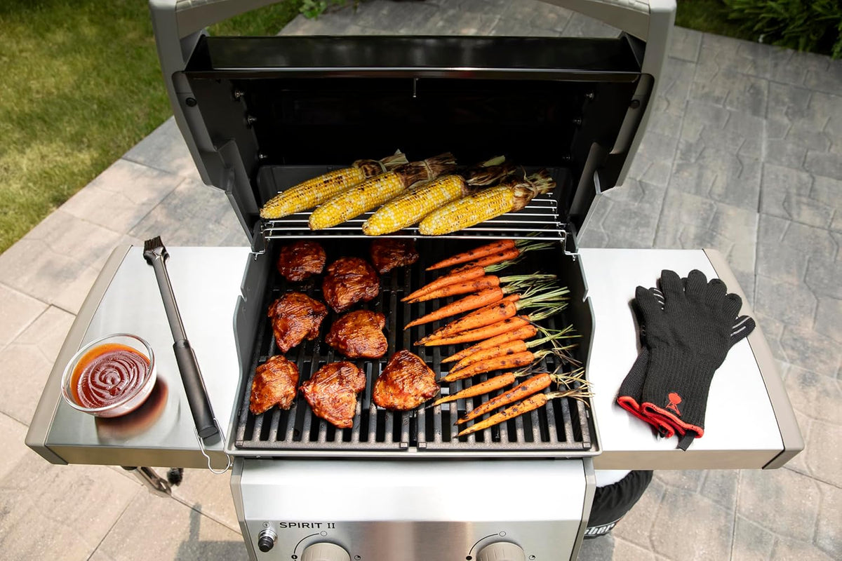 Spirit II E-210 GBS Gas Barbecue, 2 Burners, Cooking Surface 51 x 46 cm, Lid Thermometer, Folding Side Table (Left), 4 Wheels - Black and Silver (44010153)